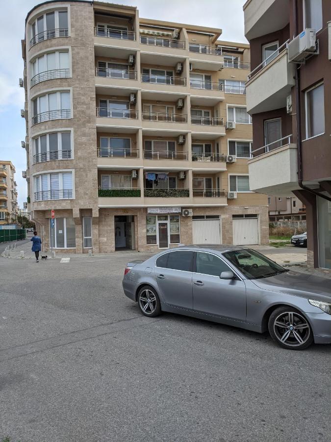 Aquamarine Apartment Pomorie Exterior foto