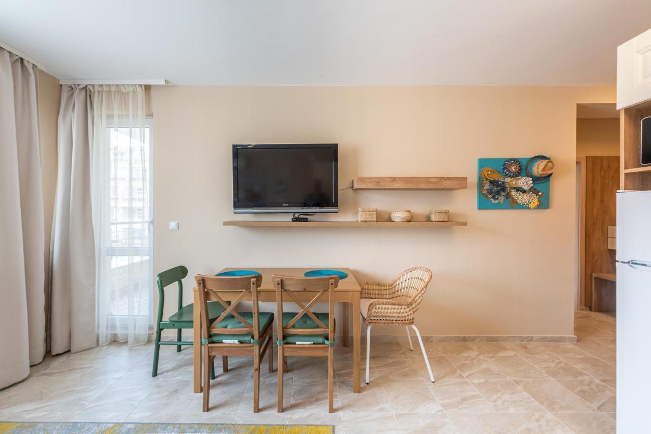 Aquamarine Apartment Pomorie Exterior foto
